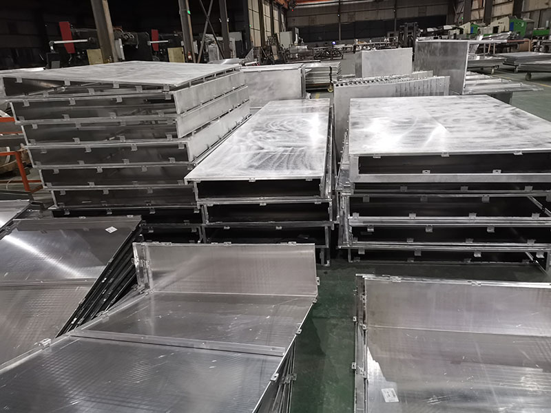 7號鋁單板的生產廠家車間